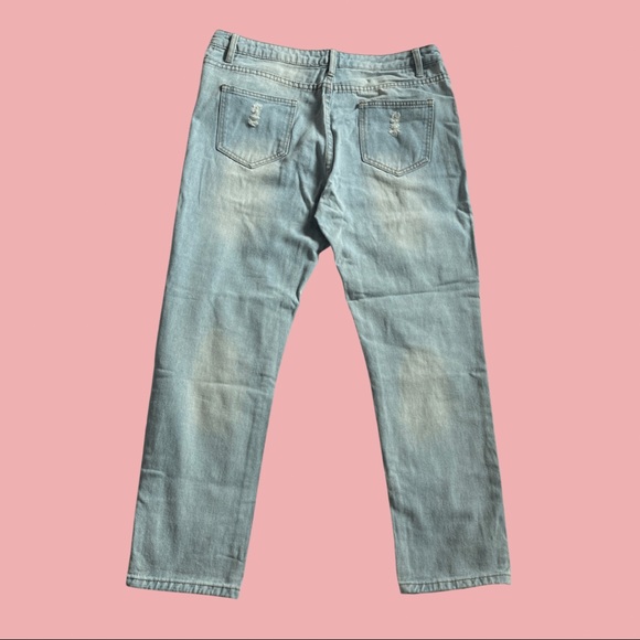 SHEIN Ripped Straight Leg Jeans - Picture 2 of 3